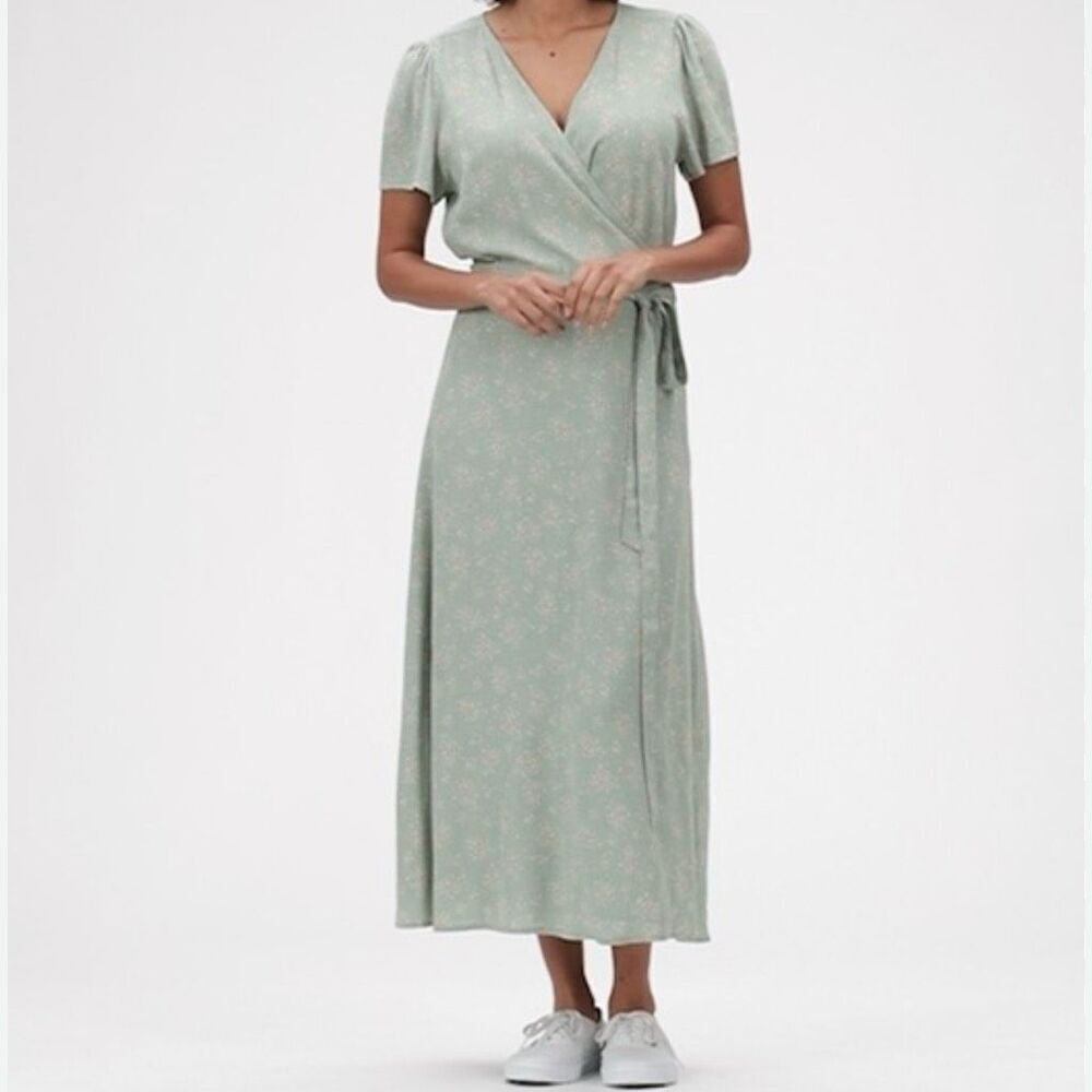 GAP midi floral wrap dress - Picture 3 of 8